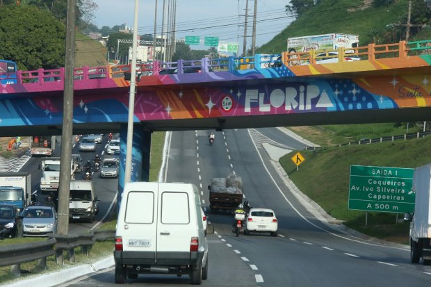 Trânsito na Via Expressa