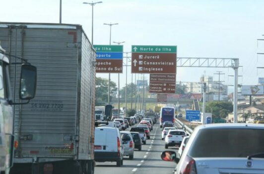 Terceira faixa da Via Expressa RODOVIAS