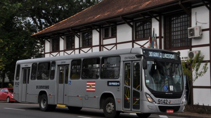 Greve ônibus Blumenau