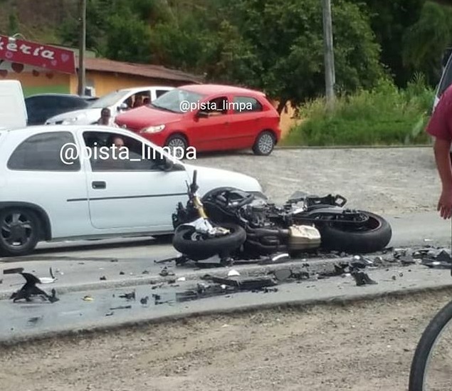 Motocicleta Palhoça