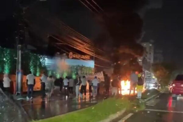 Manifestação em frente