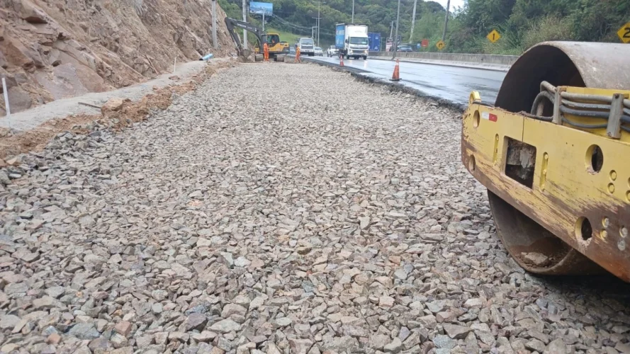 Obras de triplicação da SC-401