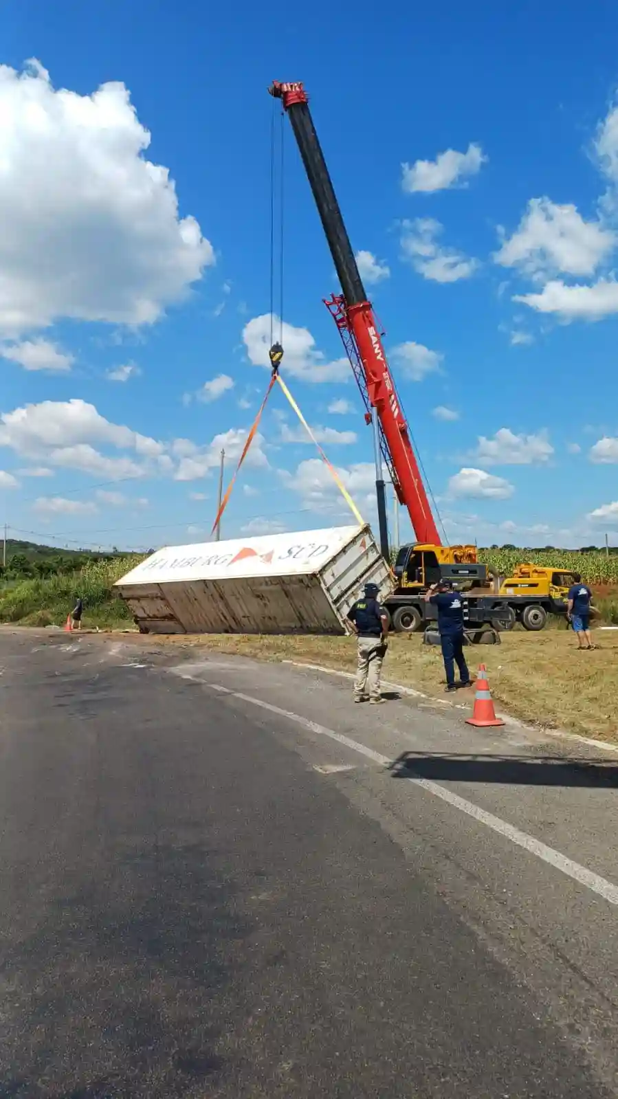 Em Campos Novos br-282